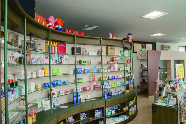 ウロコイ辻薬店